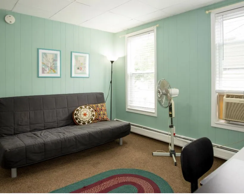2 bed, 1 bath apartment for rent at 42 Everett St Unit 2, East Boston — photo 3 of 36