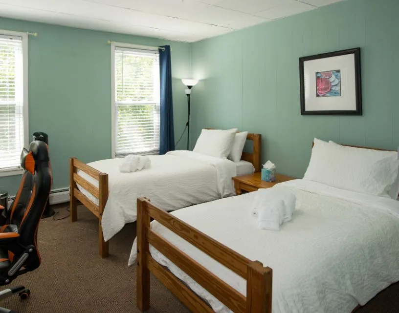 2 bed, 1 bath apartment for rent at 42 Everett St Unit 2, East Boston — photo 10 of 36