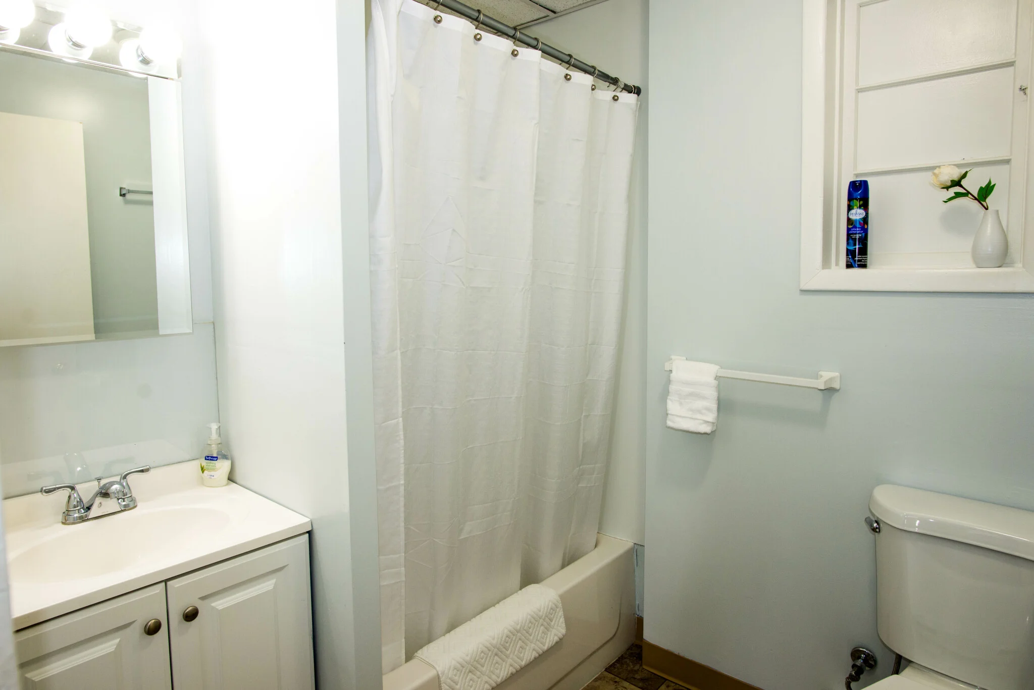 2 bed, 1 bath apartment for rent at 42 Everett St Unit 2, East Boston — photo 36 of 36