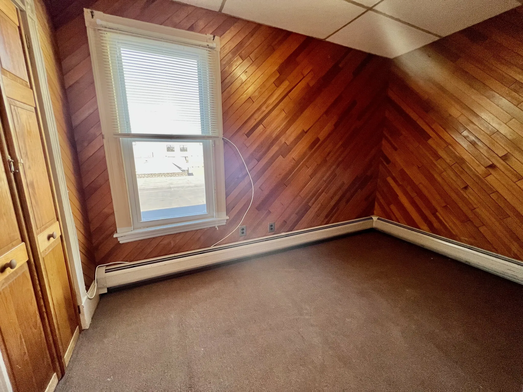3 bed, 1 bath apartment for rent at 42 Everett St Unit 3, East Boston — photo 4 of 21