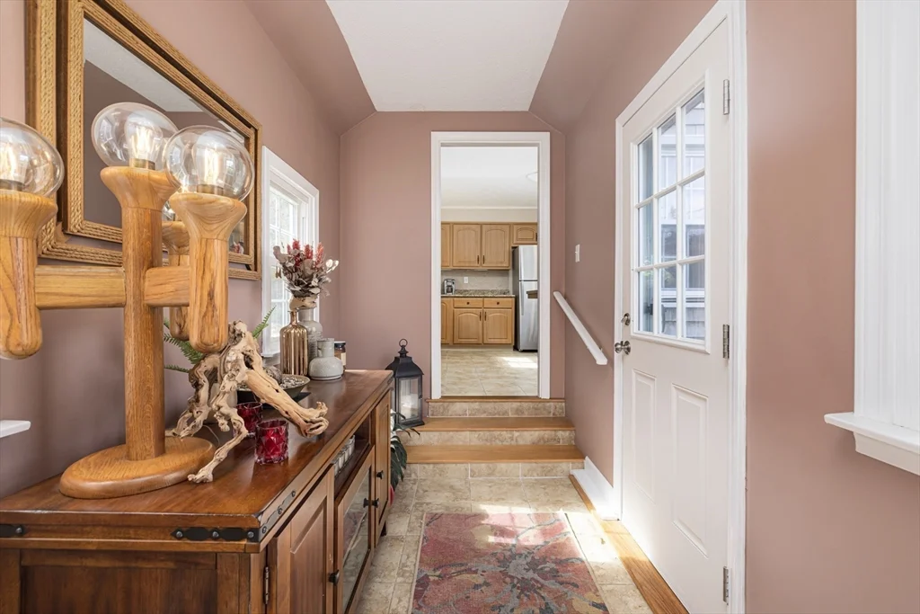 3 bed, 2 bath apartment for rent at 42 Fairmount St, New Bedford — photo 11 of 40