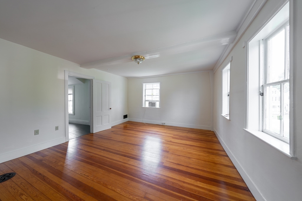 2 bed, 1 bath apartment for rent at 42 Forest St Unit 1, Lexington — photo 7 of 9