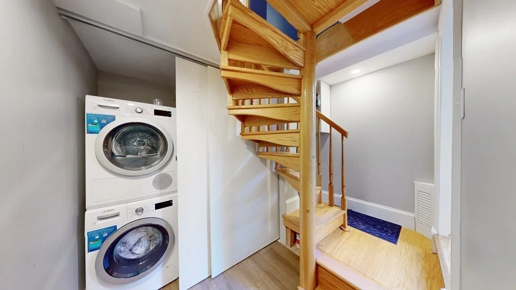 2 bed, 2 bath apartment for rent at 42 Garden St Unit 1, Beacon Hill — photo 9 of 14