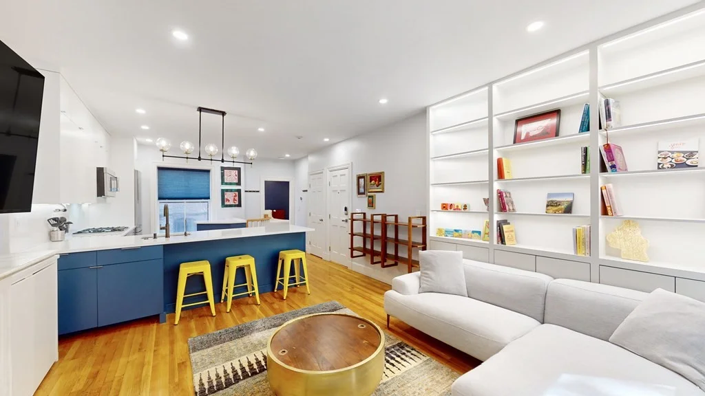 2 bed, 2 bath apartment for rent at 42 Garden St Unit 1, Beacon Hill — photo 3 of 14