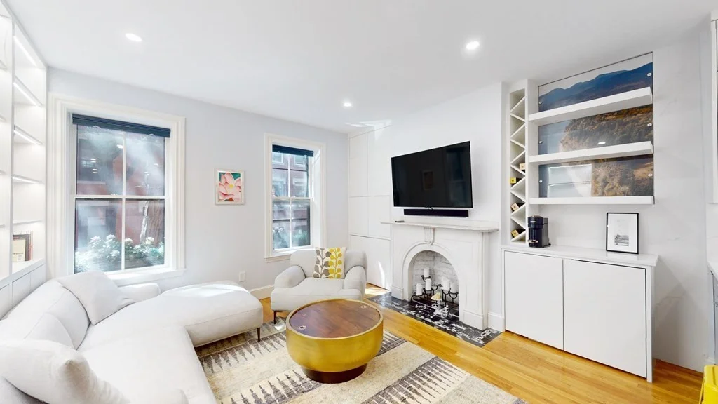 2 bed, 2 bath apartment for rent at 42 Garden St Unit 1, Beacon Hill — photo 5 of 14