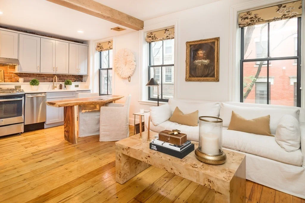 2 bed, 1 bath apartment for rent at 42 Garden St Unit 2, Beacon Hill — photo 3 of 10