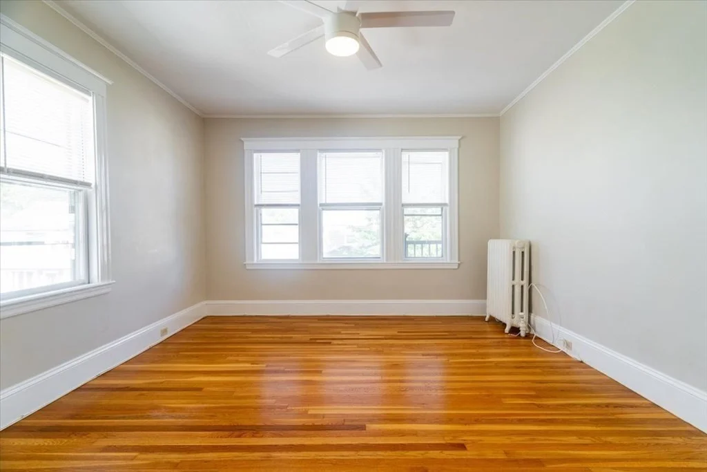 3 bed, 1 bath apartment for rent at 42 Garnet Rd Unit 2, West Roxbury — photo 8 of 20