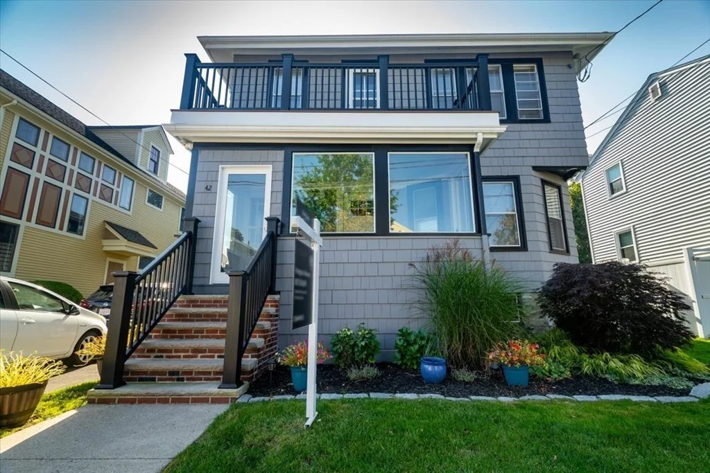 3 bed, 1 bath apartment for rent at 42 Garnet Rd Unit 2, West Roxbury