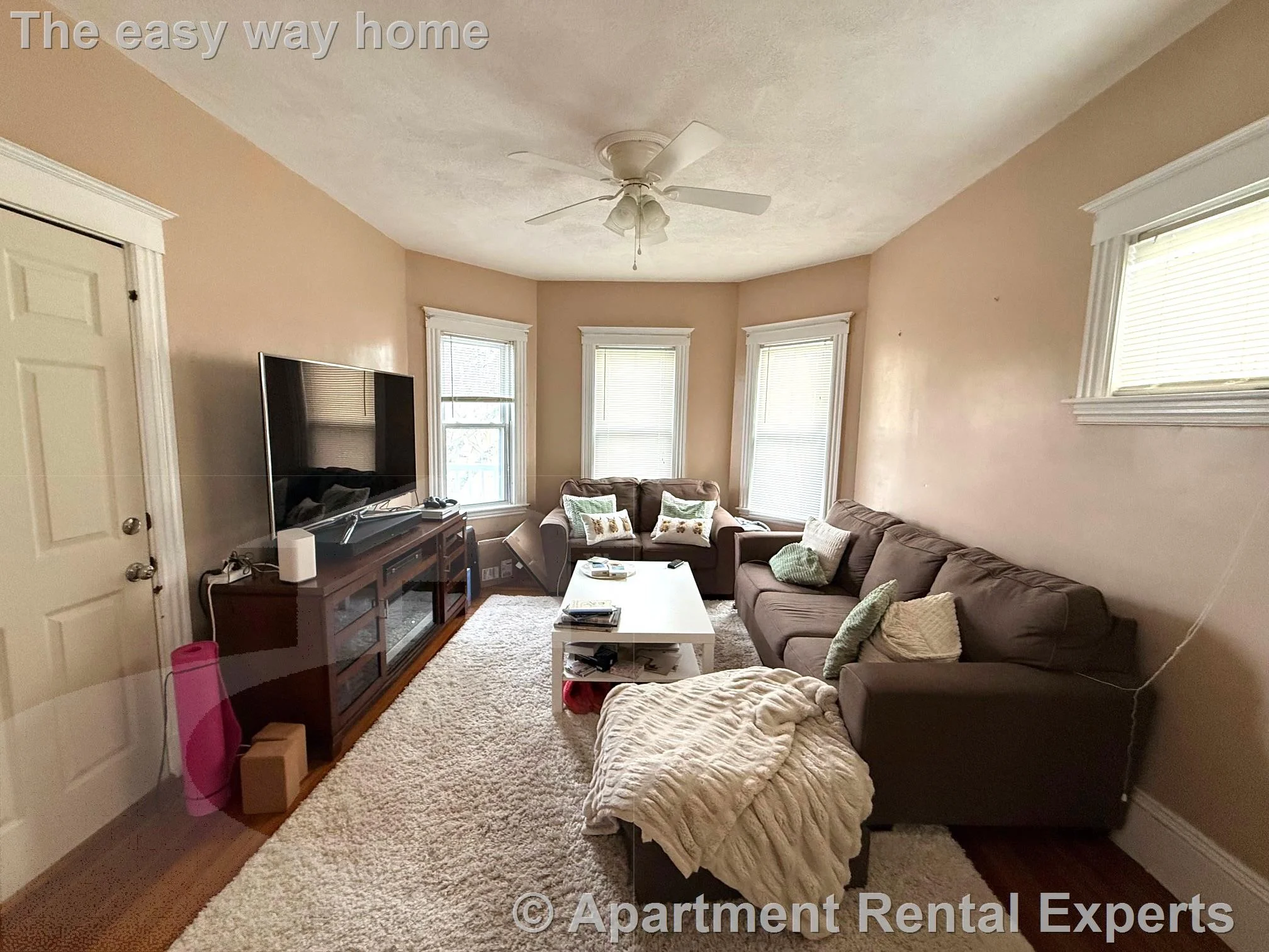 2 bed, 1 bath apartment for rent at 42 Gibbens St Unit 2, Spring Hill — photo 6 of 11