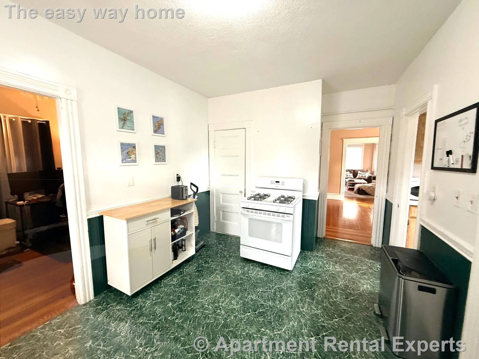 2 bed, 1 bath apartment for rent at 42 Gibbens St Unit 2, Spring Hill — photo 2 of 11