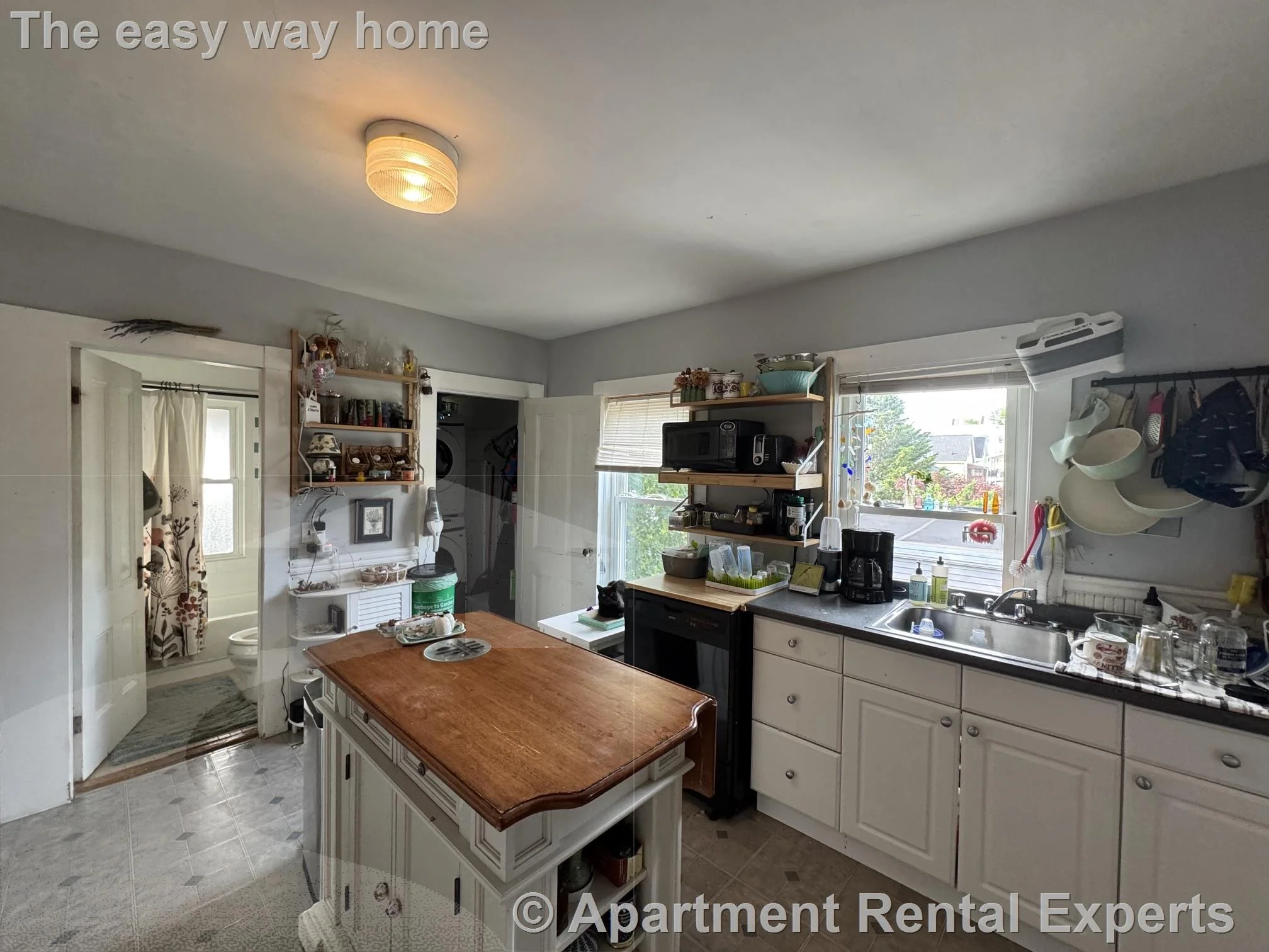 2 bed, 1 bath apartment for rent at 42 Glenwood Rd Unit 3, Winter Hill — photo 7 of 14