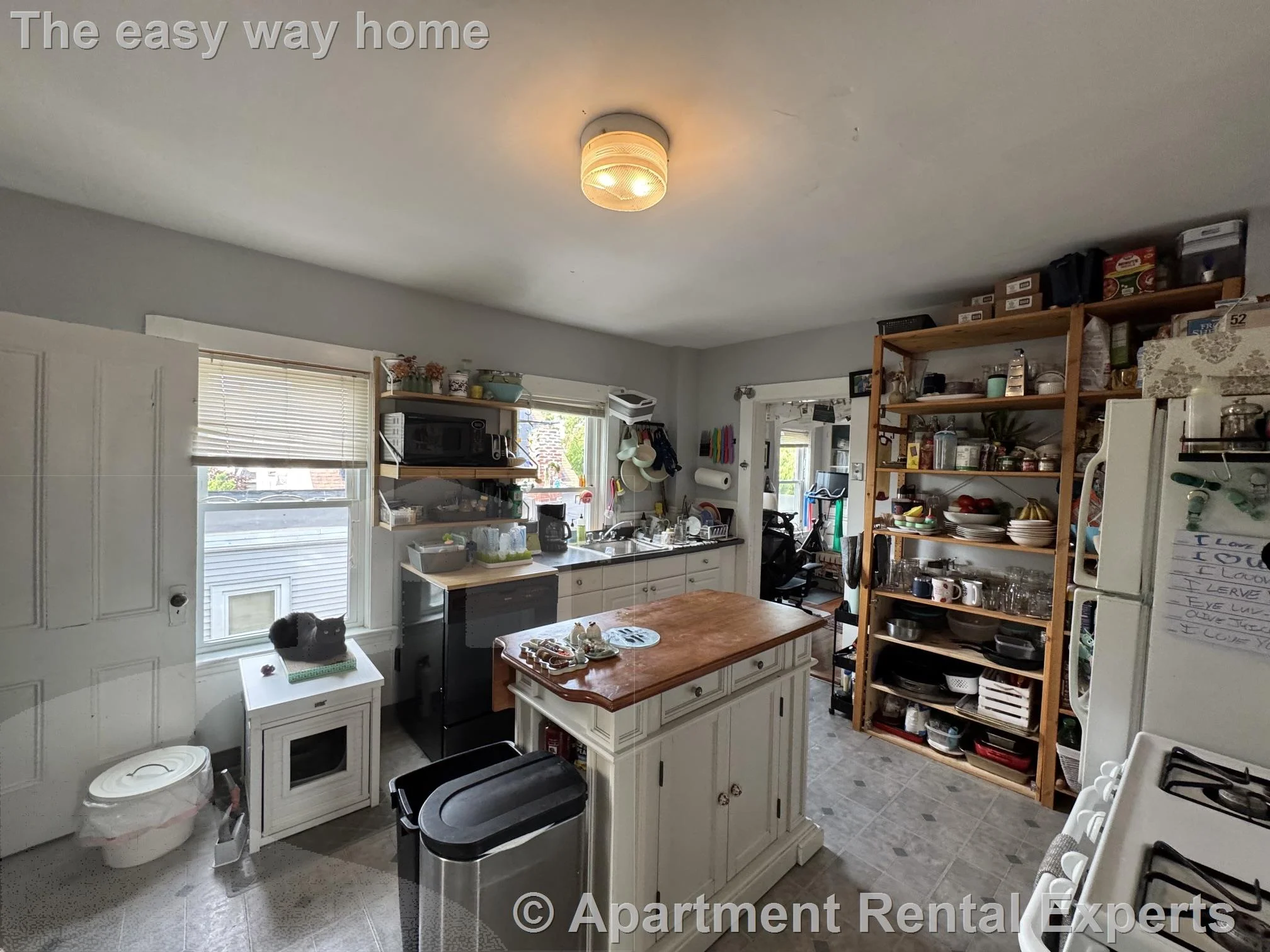 2 bed, 1 bath apartment for rent at 42 Glenwood Rd Unit 3, Winter Hill — photo 8 of 14