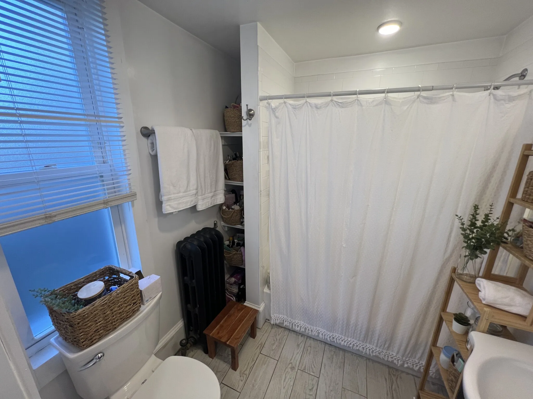 4 bed, 2 bath apartment for rent at 42 Gorham St Unit 1, Davis Square — photo 26 of 27