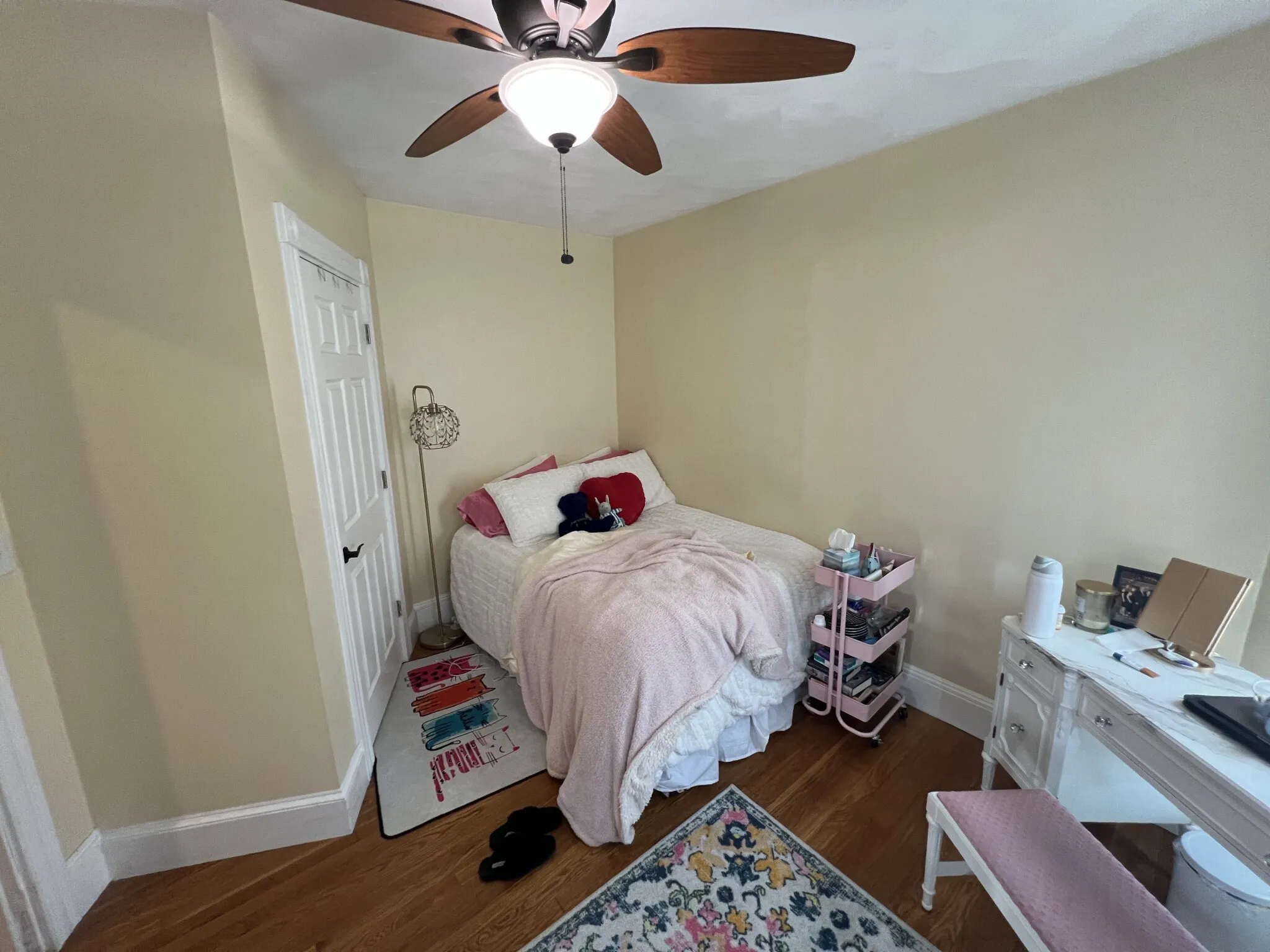 4 bed, 2 bath apartment for rent at 42 Gorham St Unit 1, Davis Square — photo 7 of 27