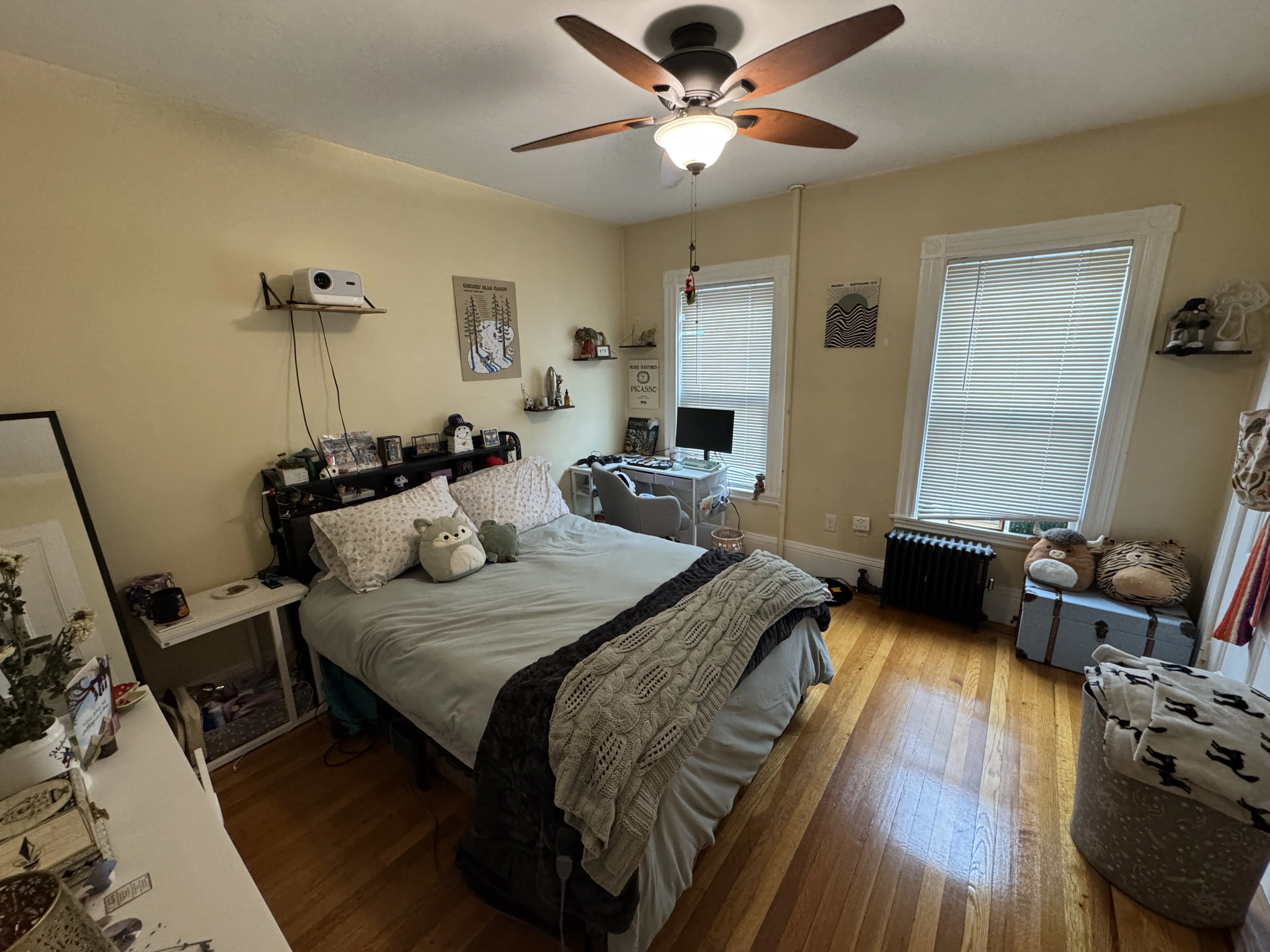 4 bed, 2 bath apartment for rent at 42 Gorham St Unit 2, Teele Square — photo 6 of 25
