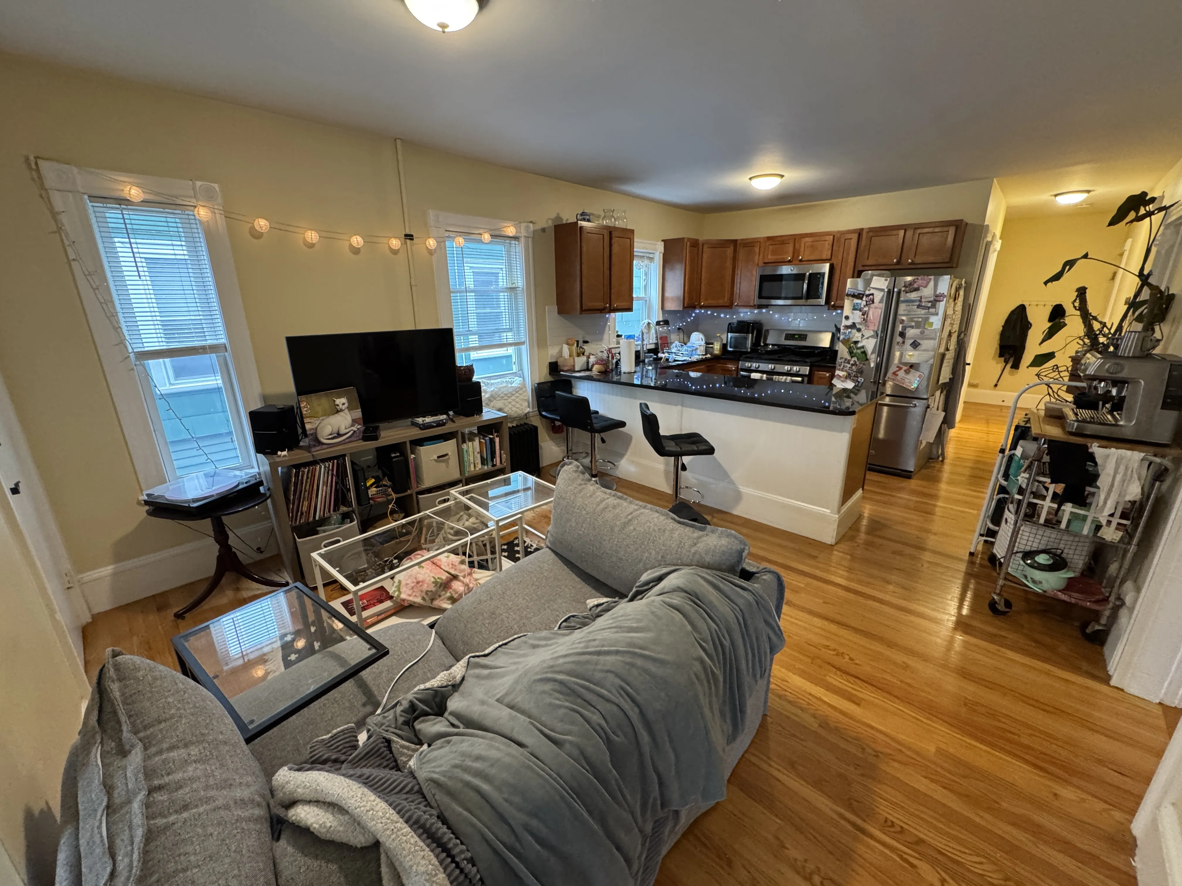 4 bed, 2 bath apartment for rent at 42 Gorham St Unit 2, Teele Square — photo 5 of 25