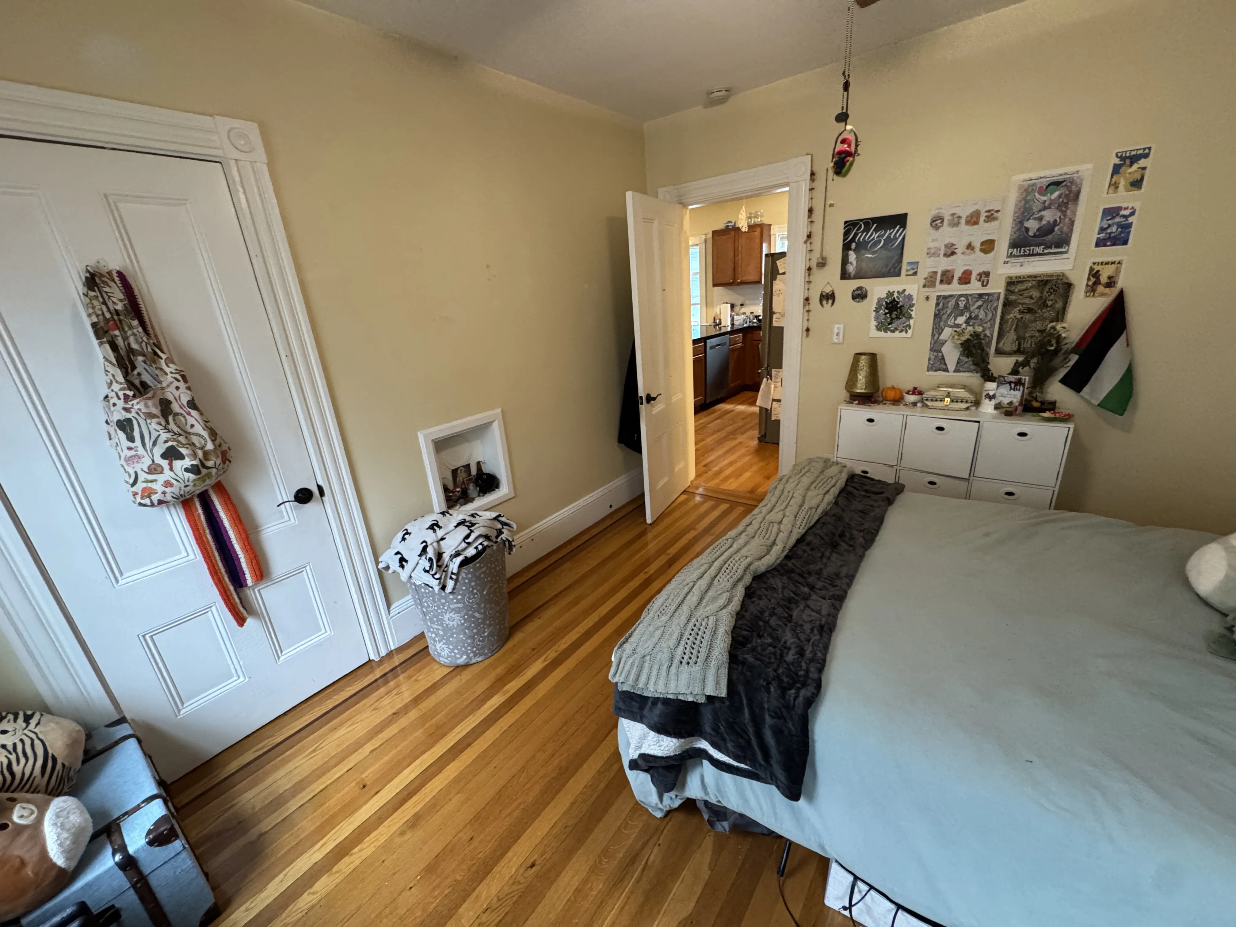 4 bed, 2 bath apartment for rent at 42 Gorham St Unit 2, Teele Square — photo 9 of 25