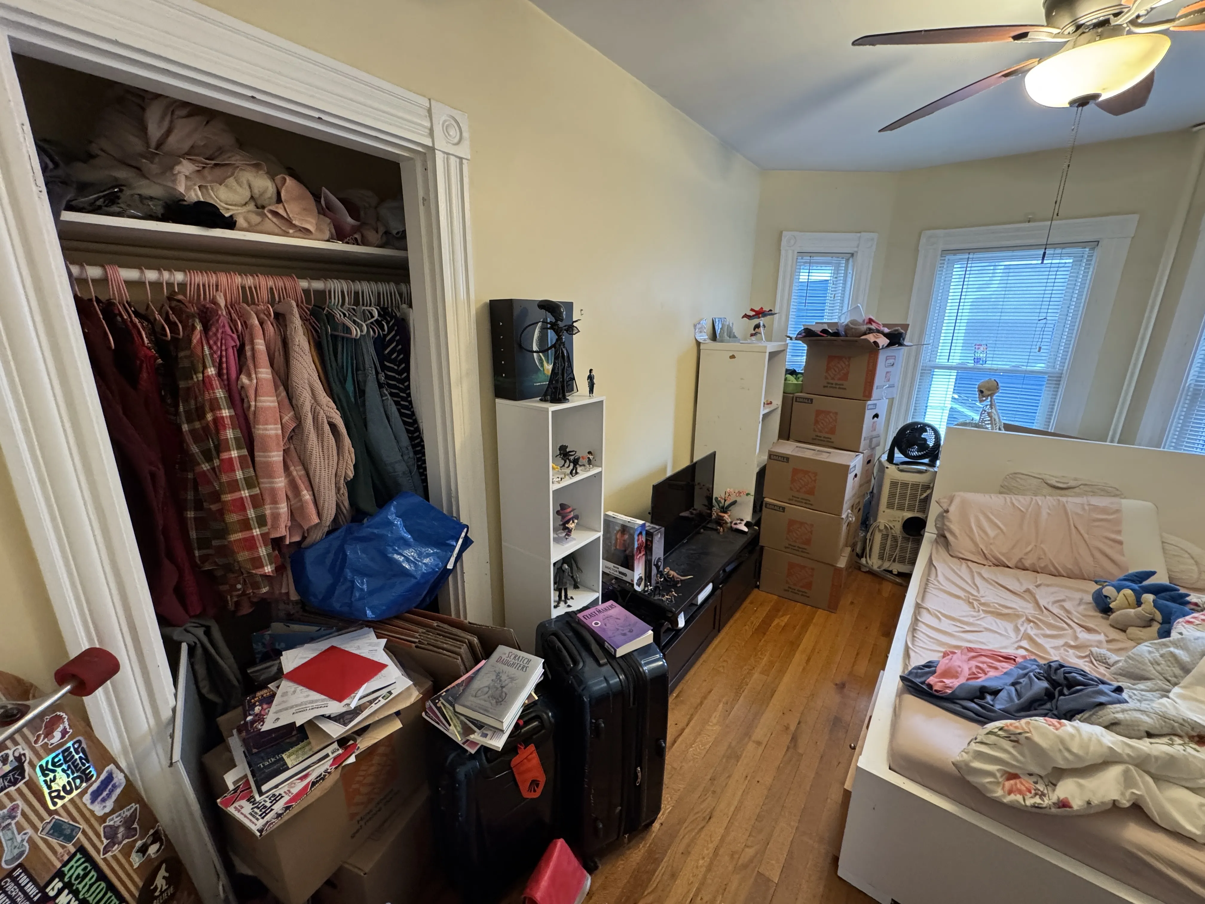 4 bed, 2 bath apartment for rent at 42 Gorham St Unit 2, Teele Square — photo 10 of 25