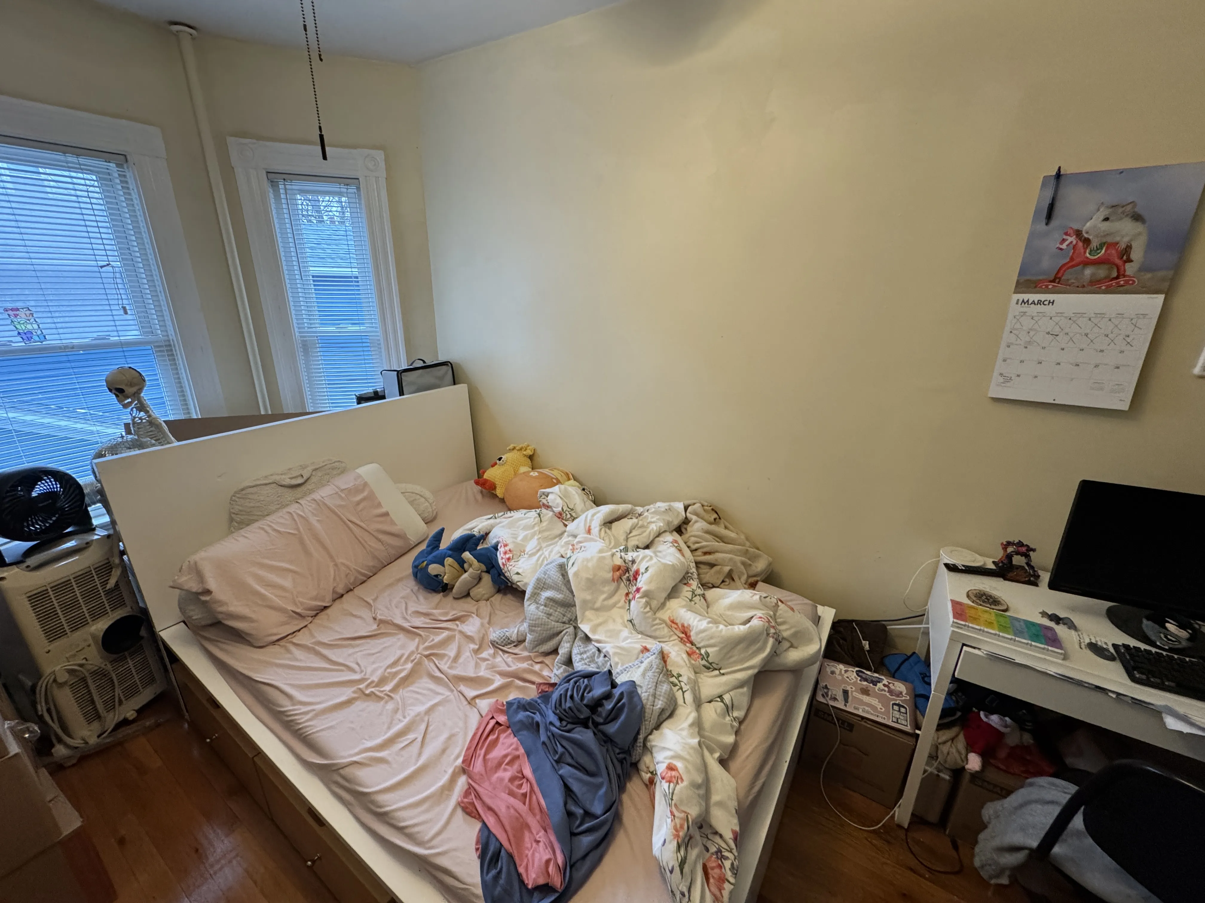 4 bed, 2 bath apartment for rent at 42 Gorham St Unit 2, Teele Square — photo 12 of 25