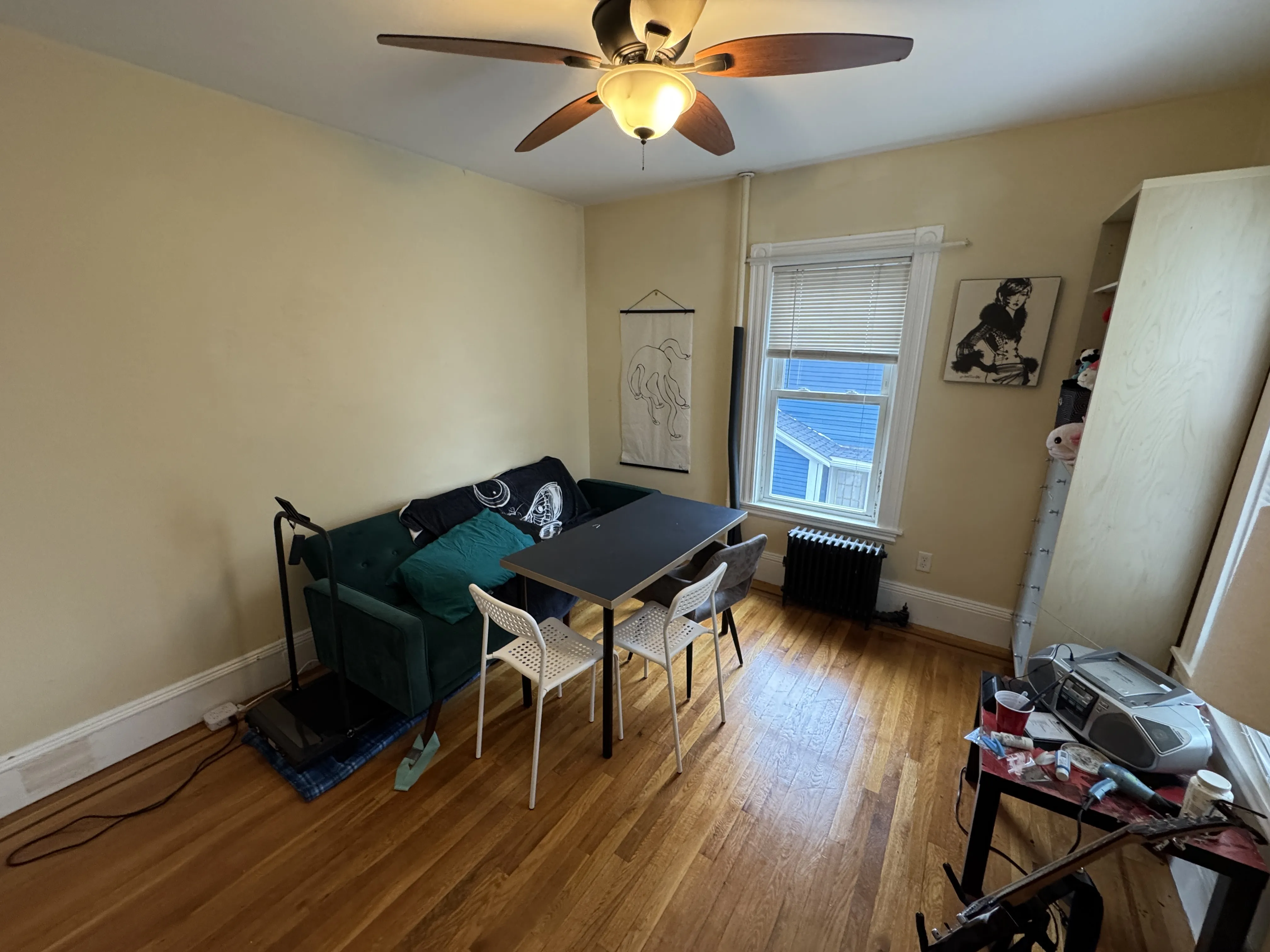 4 bed, 2 bath apartment for rent at 42 Gorham St Unit 2, Teele Square — photo 16 of 25