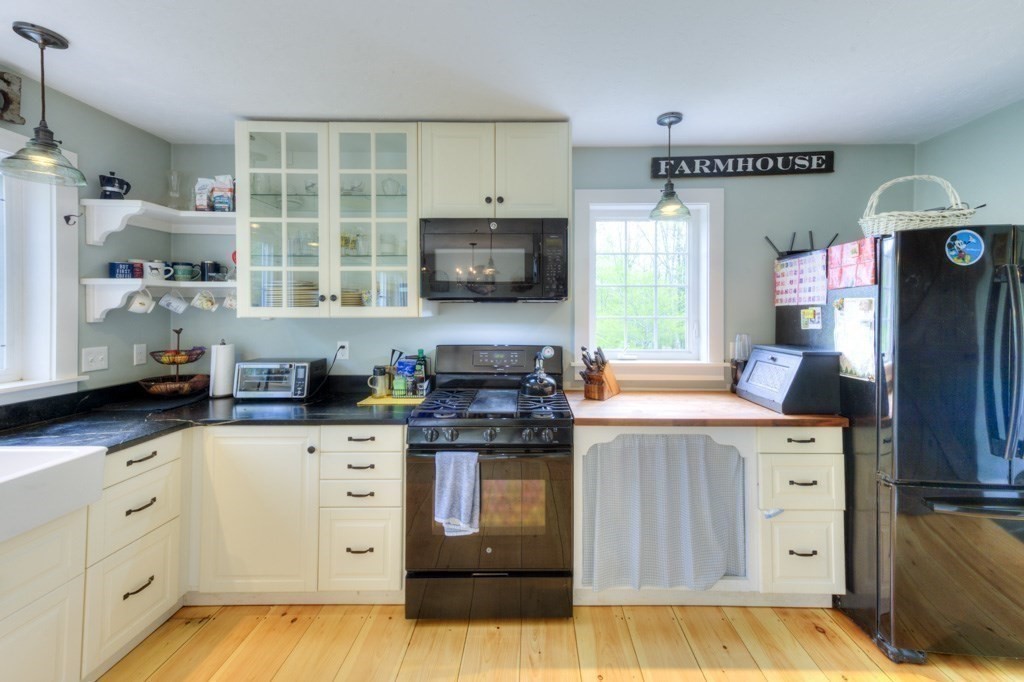 3 bed, 2 bath apartment for rent at 42 Greene Rd, Mount Wachusett — photo 12 of 40