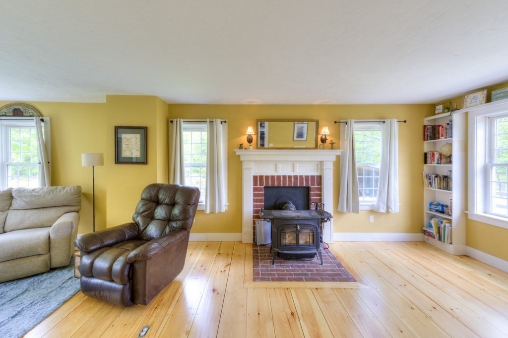 3 bed, 2 bath apartment for rent at 42 Greene Rd, Mount Wachusett — photo 16 of 40