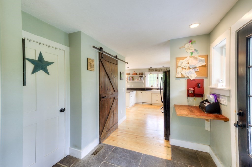 3 bed, 2 bath apartment for rent at 42 Greene Rd, Mount Wachusett — photo 8 of 40