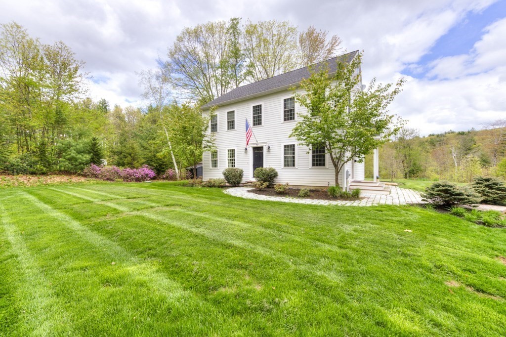 3 bed, 2 bath apartment for rent at 42 Greene Rd, Mount Wachusett — photo 1 of 40