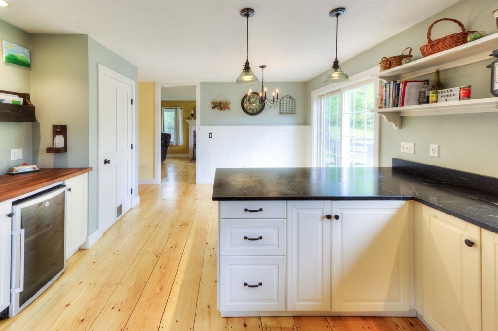 3 bed, 2 bath apartment for rent at 42 Greene Rd, Mount Wachusett — photo 11 of 40