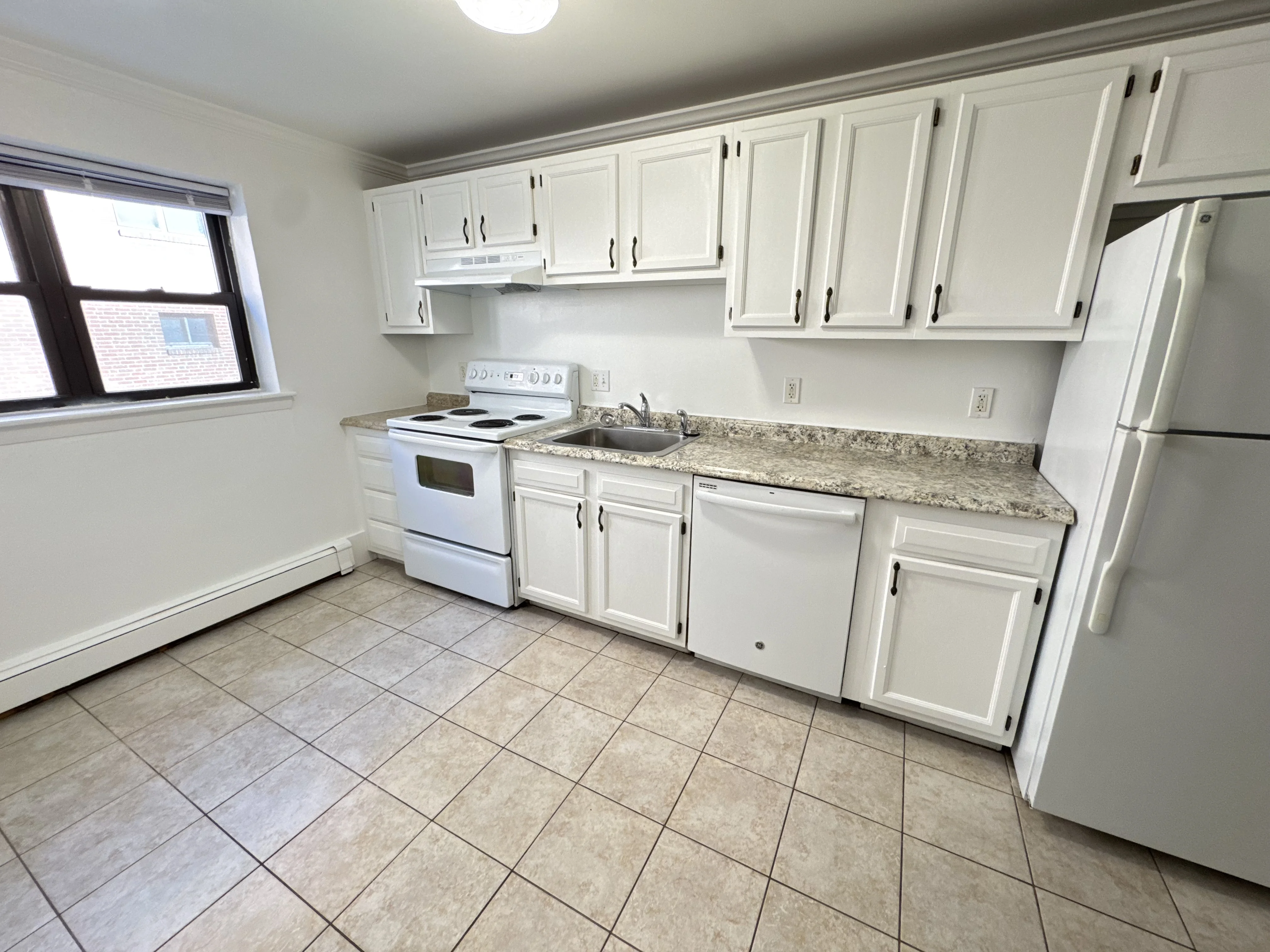 1 bed, 1 bath apartment for rent at 42 Harvard Ave Unit 1, Coolidge Corner