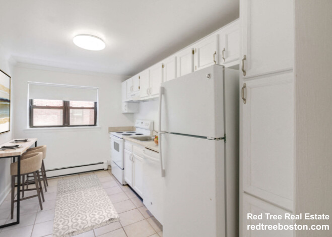 1 bed, 1 bath apartment for rent at 42 Harvard Ave Unit 5, Harvard Avenue — photo 1 of 6