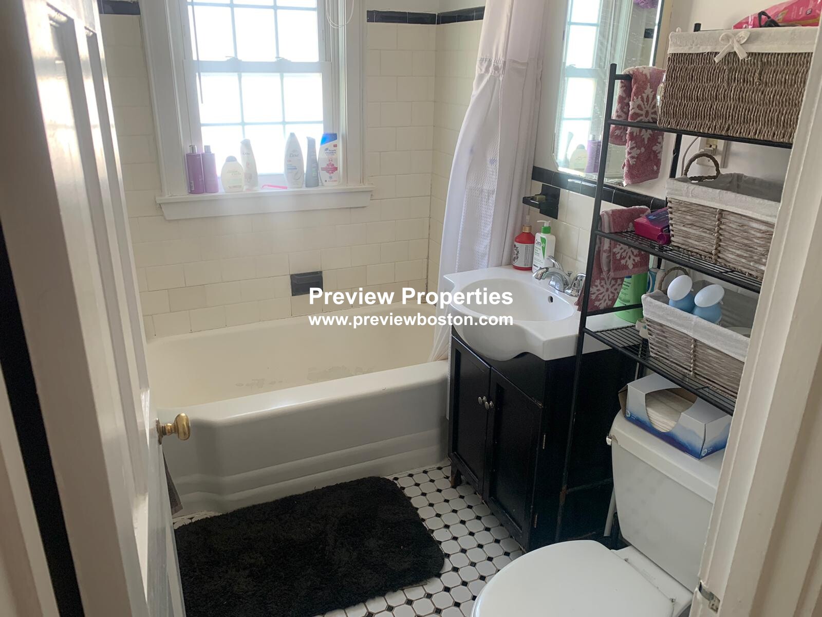 2 bed, 1 bath apartment for rent at 42 Hatfield Unit 1P, West Newton — photo 7 of 10