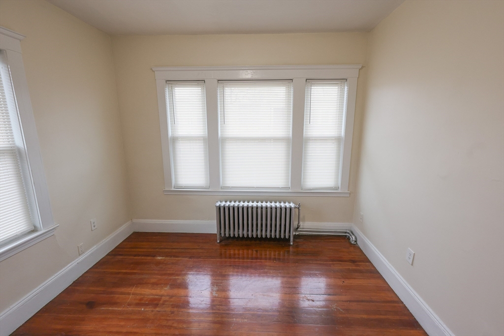 4 bed, 1 bath apartment for rent at 42 Hiawatha Rd Unit 3A, Mattapan — photo 19 of 28