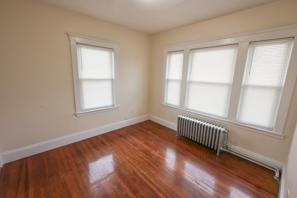 4 bed, 1 bath apartment for rent at 42 Hiawatha Rd Unit 3A, Mattapan — photo 15 of 28