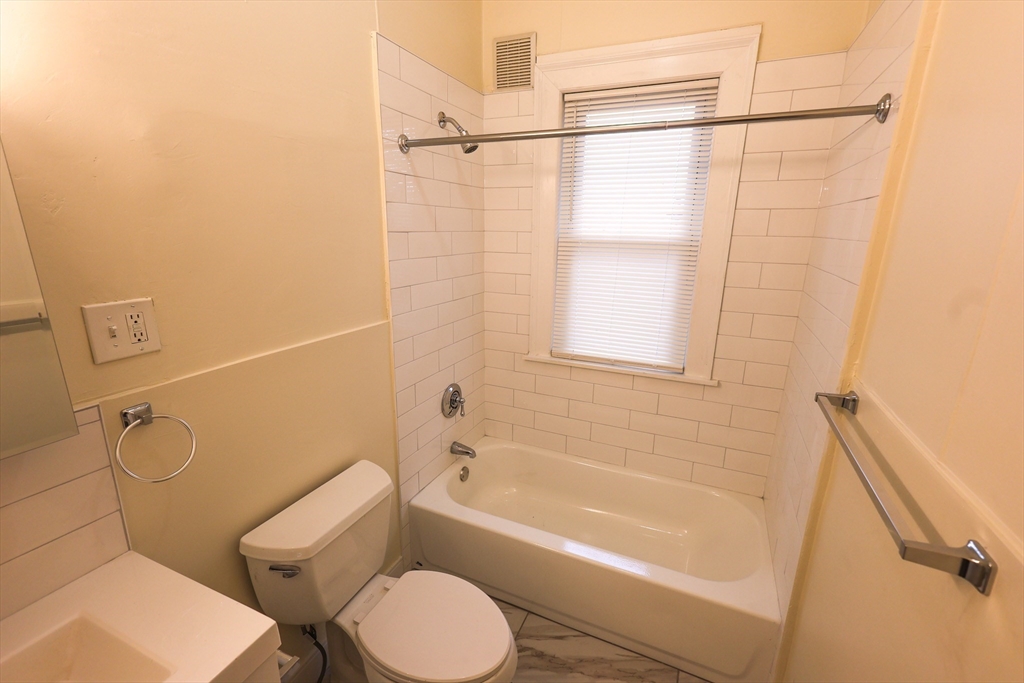 4 bed, 1 bath apartment for rent at 42 Hiawatha Rd Unit 3A, Mattapan — photo 22 of 28