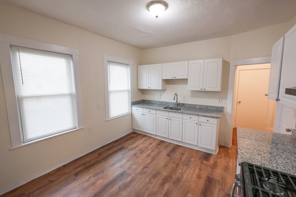 4 bed, 1 bath apartment for rent at 42 Hiawatha Rd Unit 3A, Mattapan — photo 3 of 28