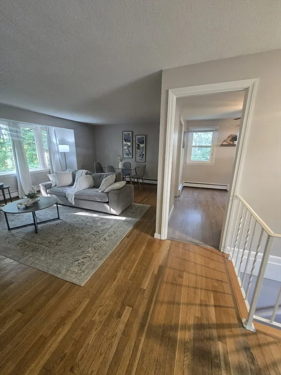 3 bed, 1 bath apartment for rent at 42 Iowa St, Tatnuck — photo 5 of 25