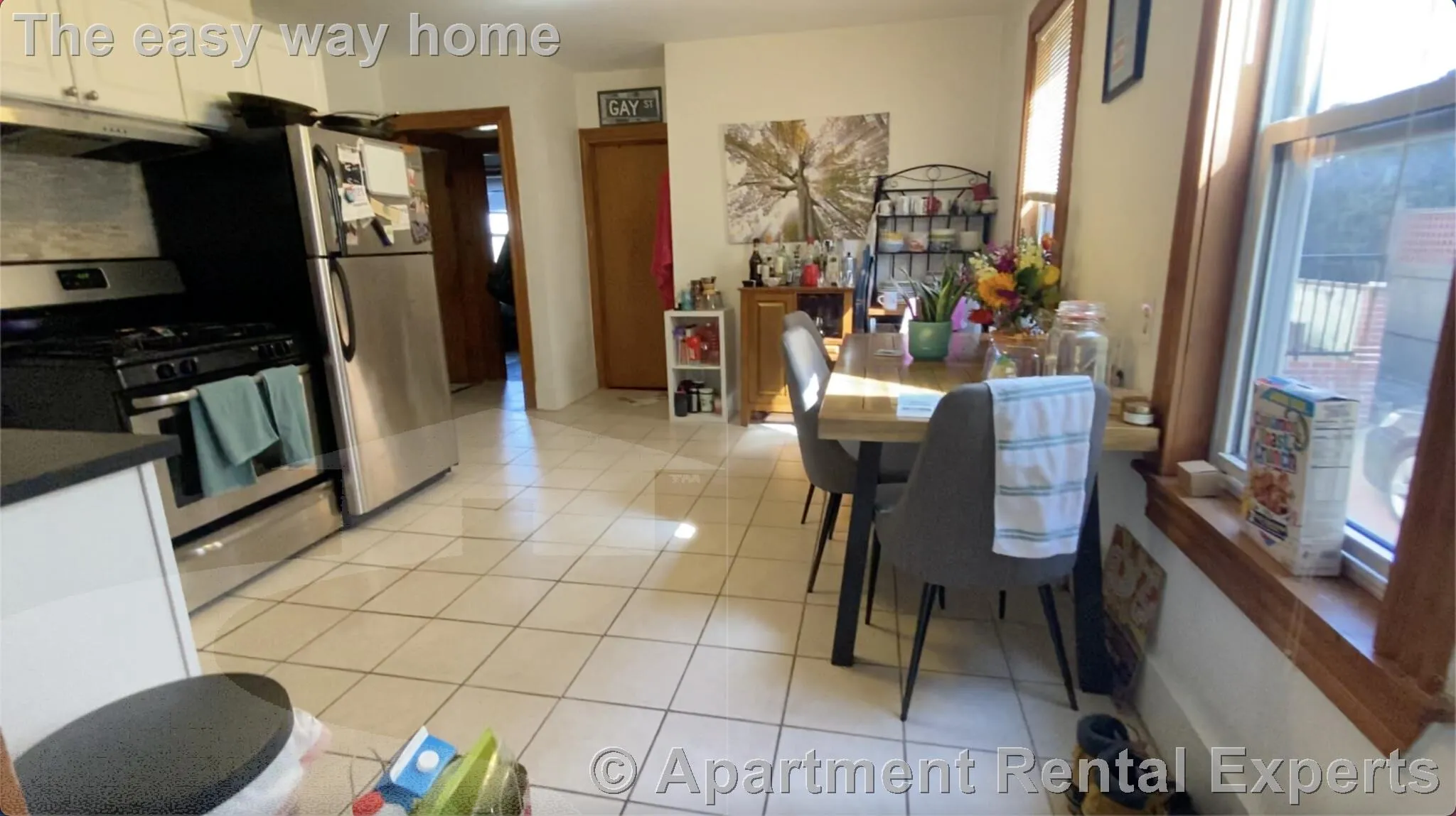 4 bed, 1 bath apartment for rent at 42 Jay St, Riverside