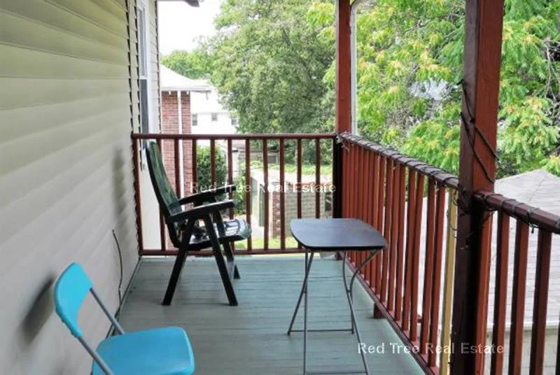 5 bed, 2 bath apartment for rent at 42 Kirkwood Rd Unit 1, Brighton — photo 15 of 17