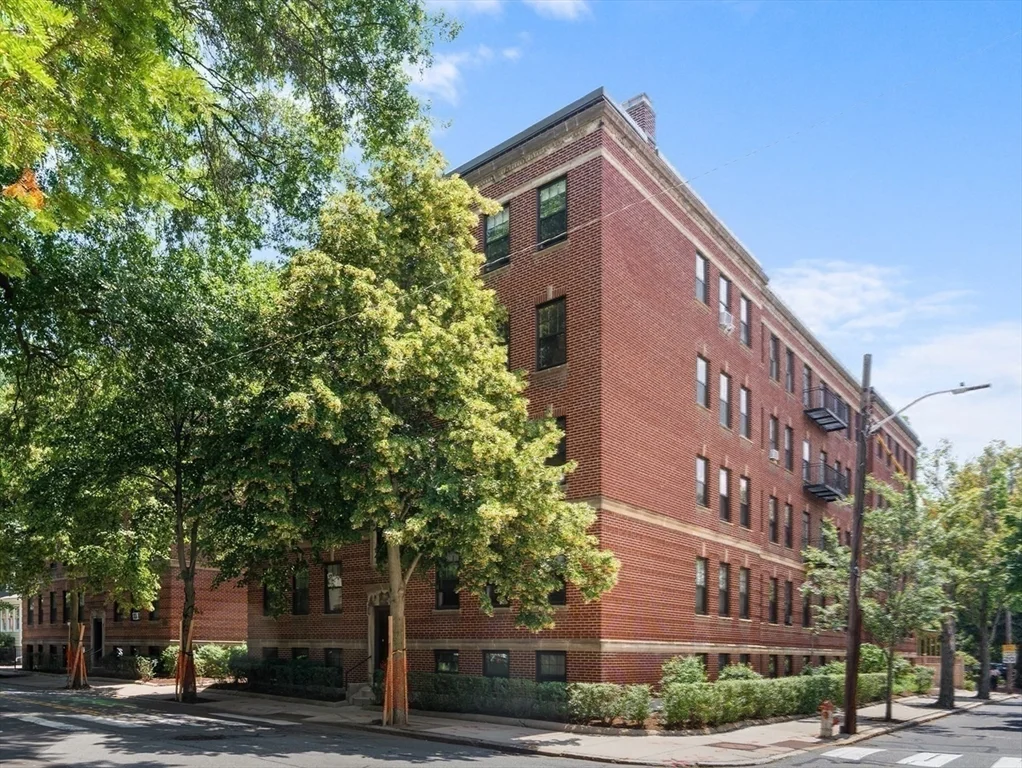 1 bed, 1 bath apartment for rent at 42 Linnaean St Unit 2, Neighborhood Nine — photo 15 of 18