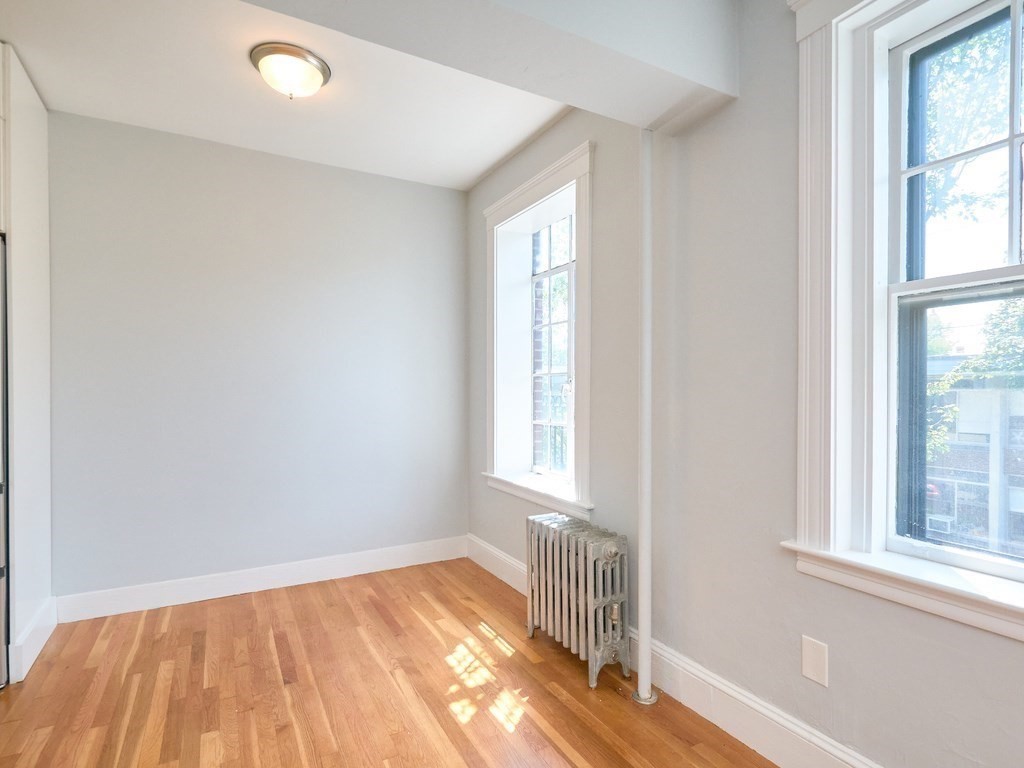 Studio bed, 1 bath apartment for rent at 42 Linnaean St Unit 6, Neighborhood Nine — photo 6 of 11