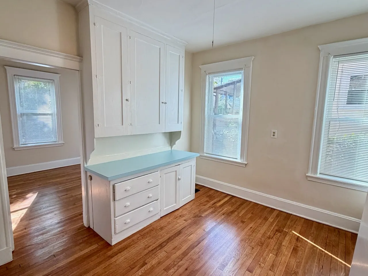 1 bed, 1 bath apartment for rent at 42 Long Ave Unit 2, Brighton — photo 2 of 10