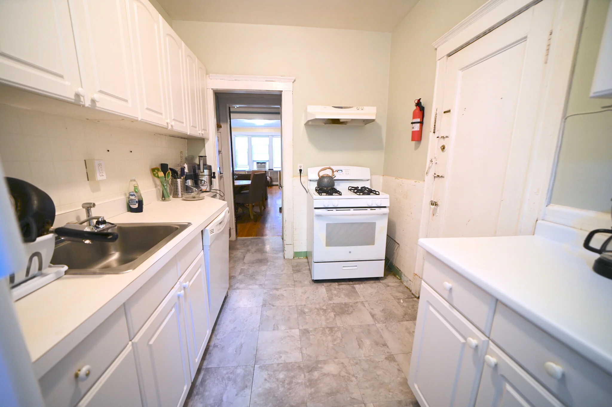 2 bed, 1 bath apartment for rent at 42 Longwood Ave Unit 2, Coolidge Corner — photo 24 of 25