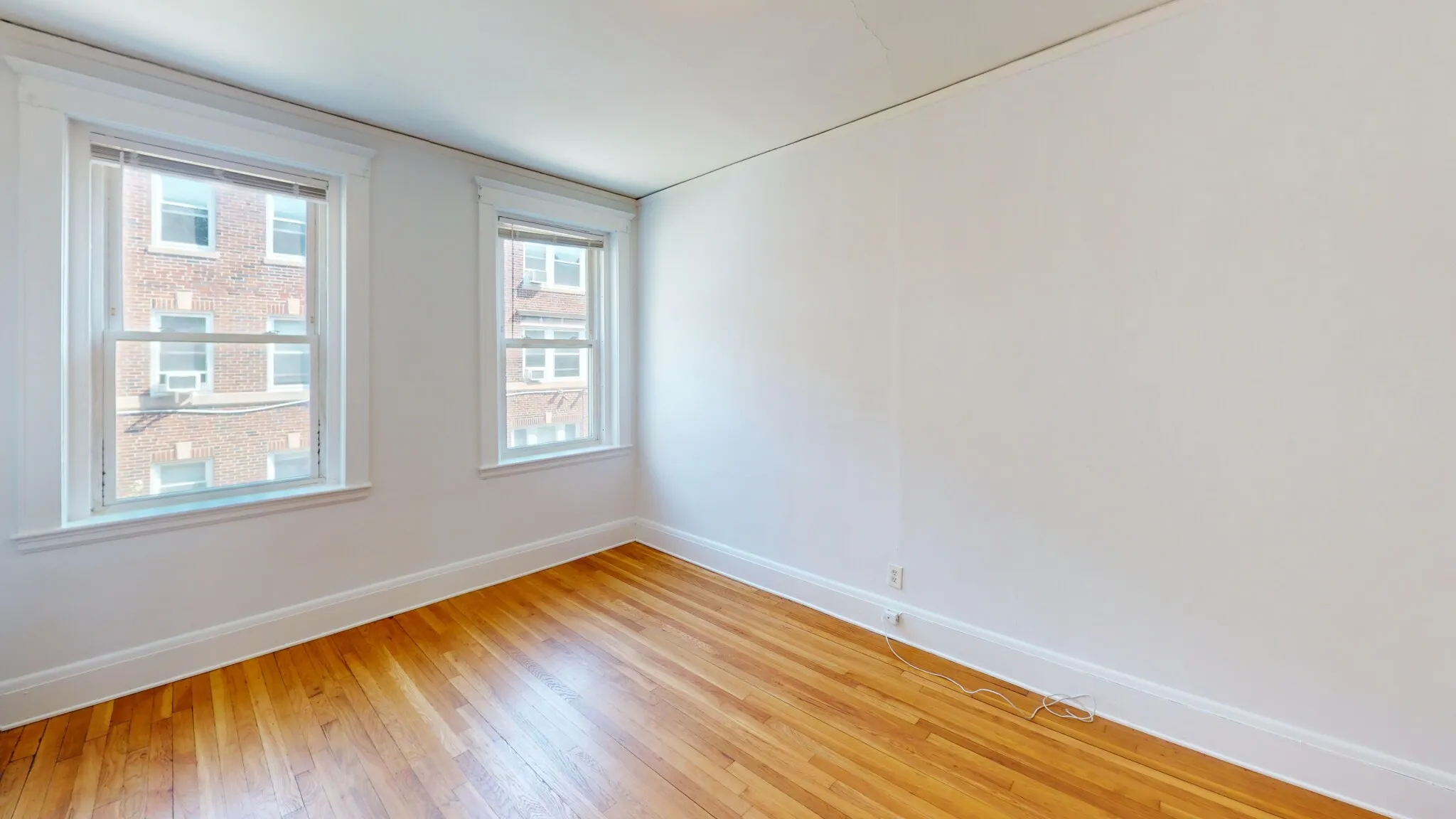 2 bed, 1 bath apartment for rent at 42 Longwood Ave Unit 3, Coolidge Corner — photo 14 of 29