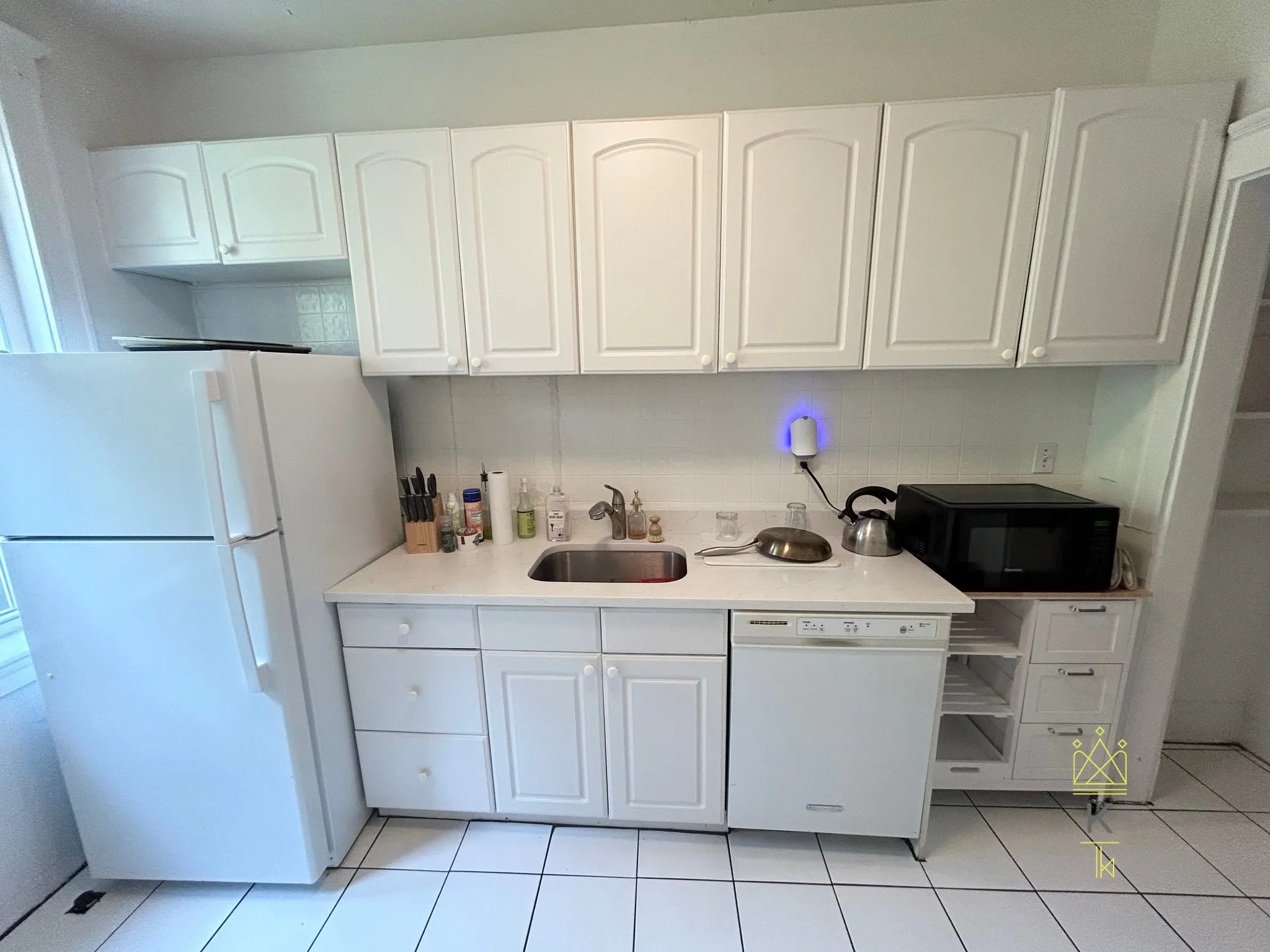 2 bed, 1 bath apartment for rent at 42 Longwood Ave Unit 4, Coolidge Corner — photo 7 of 9
