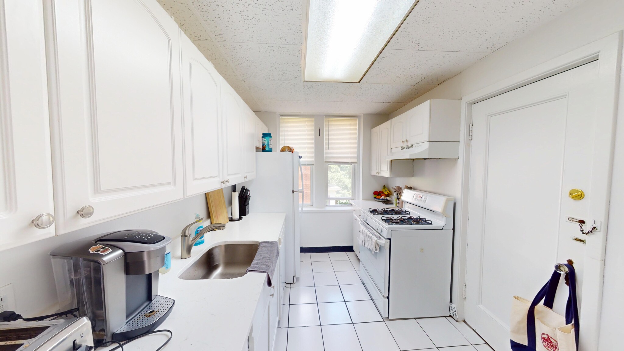2 bed, 1 bath apartment for rent at 42 Longwood Ave Unit 5, Coolidge Corner — photo 8 of 10