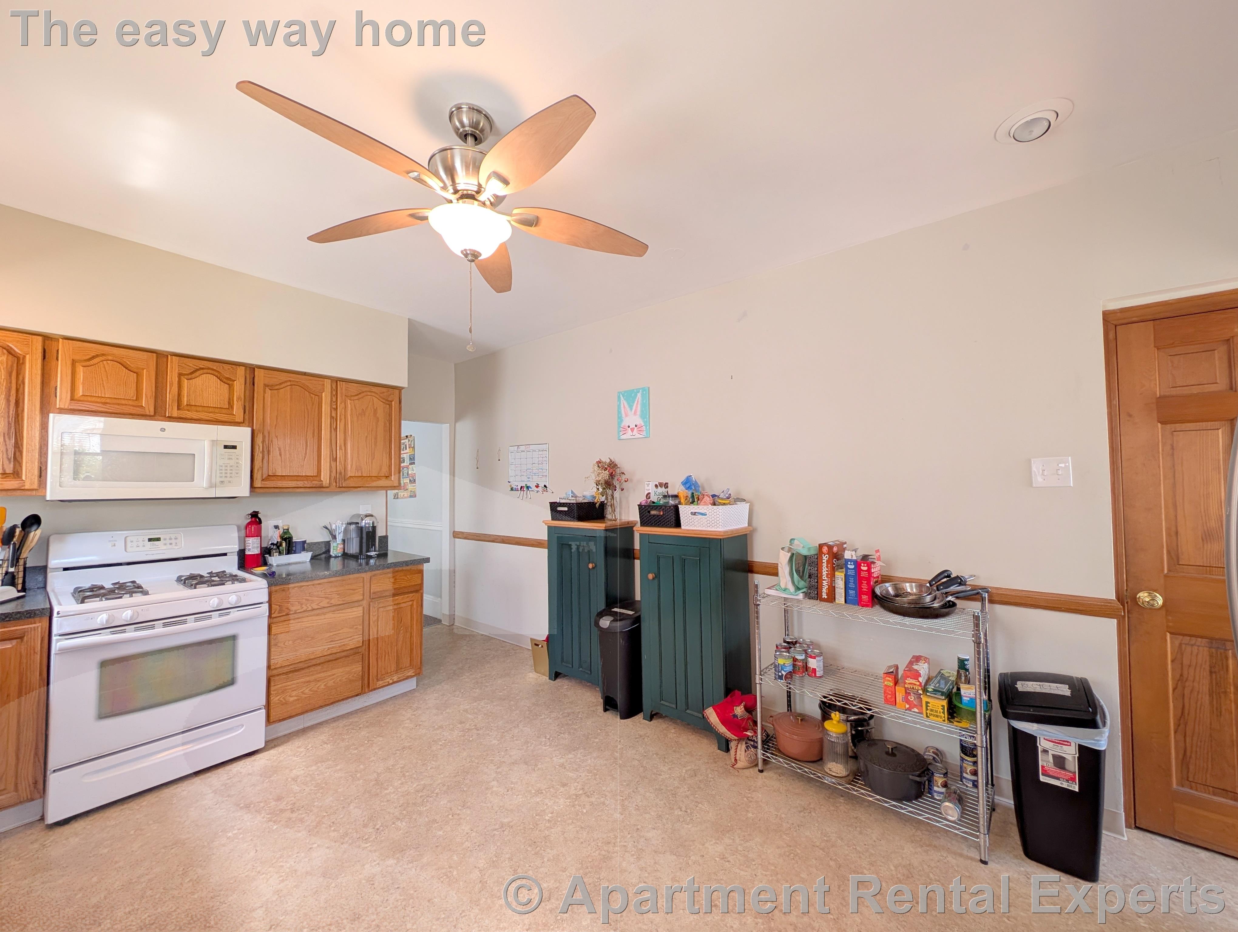 4 bed, 1 bath apartment for rent at 42 Lowden Ave Unit 2, Davis Square — photo 3 of 25