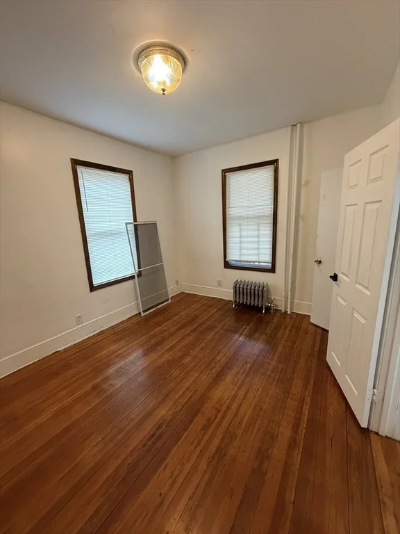 2 bed, 1 bath apartment for rent at 42 Lucerne St Unit 1, Dorchester — photo 4 of 7