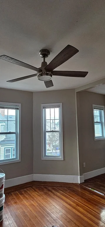 3 bed, 1 bath apartment for rent at 42 Lucerne St Unit 3, Dorchester — photo 4 of 7