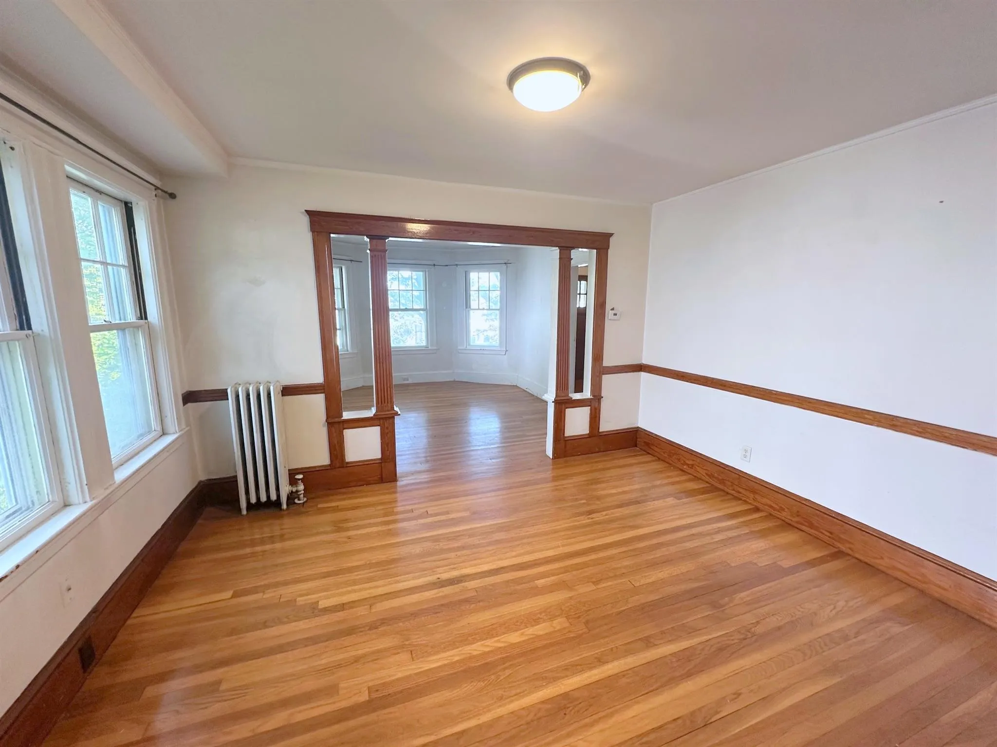 2.5 bed, 1 bath apartment for rent at 42 Madison St Unit 1, Winter Hill — photo 3 of 12